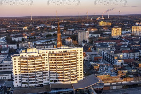 Columbus Center residential skyscrapers, front, over 550 apartments, partly luxurious condominium, over 80 meters high, in Bremerhaven, Bremen, Germany
