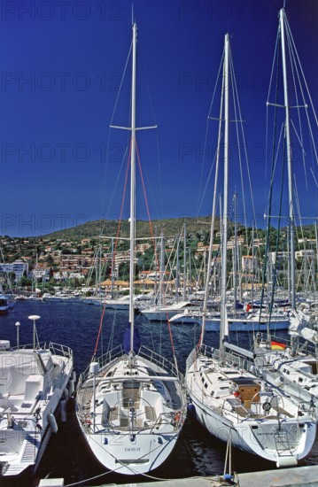 Sailboats, marina, Le Lavandou, Provence-Alpes-Côte d'Azur, Mediterranean, southern France, June 1999, vintage, retro, old, historic
