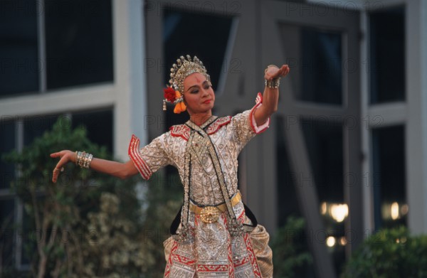 Thai drama performance, Bangkok, Thailand, December 2002, vintage, retro, old, historical