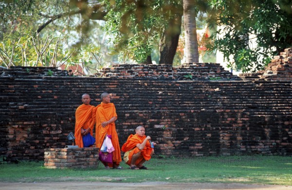 Monks, Wat Phra Si Sanphet, Ayutthaya, Thailand, December 2002, vintage, retro, old, historic