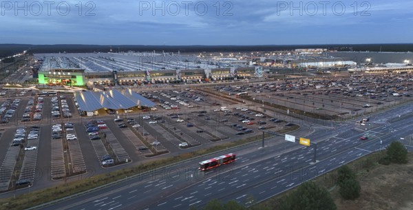 Tesla Gigafactory at the blue hour, Grünheide, 19.12.2025, Grünheide, Brandenburg, Germany