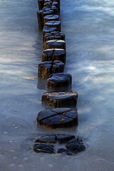 Grooves in the sea, long exposure, Zingst, Fischland-Darß-Zingst, Western Pomerania Lagoon Area National Park, Mecklenburg-Western Pomerania, Germany