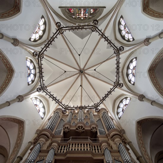 Pfarrkirche Sankt Blasius, interior view, Balve, Sauerland, North Rhine-Westphalia, Germany