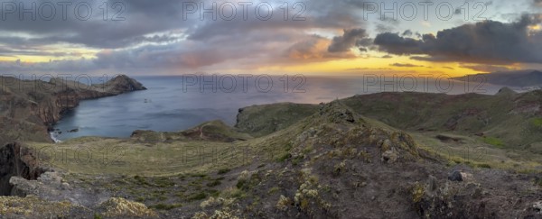 Sunset, volcanic peninsula, Ponta de São Lourenço, Ponta de Sao Lourenco, rocky coast, Punta de San Lorenzo, Madeira, Portugal
