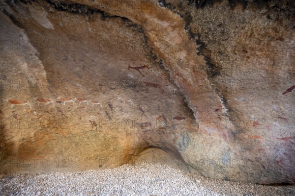 White Lady Rock Painting, White Lady Painting, Depiction of Hunters and Animals, Rock Paintings in Maack's Shelter, Tsisab Gorge, Brandberg, Erongo, Namibia