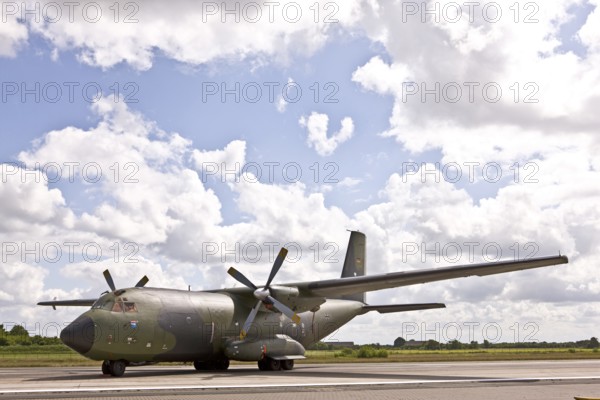 Transall C-160D Airkraft, aircraft type, military transporter aircraft, aircraft, Bundeswehr, Luftwaffe, defense, Spotterday, Wittmund, Lower Saxony, Germany