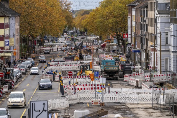 Large-scale construction site on Alleestrasse in downtown Bochum, road construction, construction of new cycle lanes, sidewalks, road surfaces, renewal of canals and water collection systems, trenches, for rainwater, greening, sustainable and modern road conversion, North Rhine-Westphalia, Germany