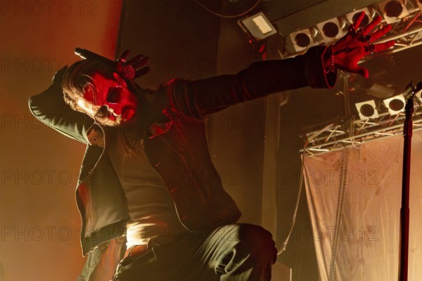 Alec Völkel (Boss Burns), singer of the band The BossHoss during their Back To The Boots Tour 2025 at Capitol Hannover on 03.10.2025