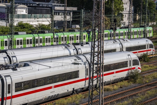 ICE trains on the railway line, S-Bahn train, north of Düsseldorf main station, North Rhine-Westphalia, Germany