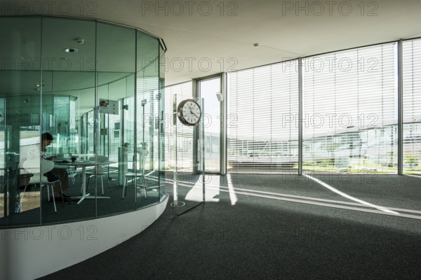 Interior view, Rolex Learning Centre, École polytechnique fédérale de Lausanne, EPFL, Lausanne, Switzerland