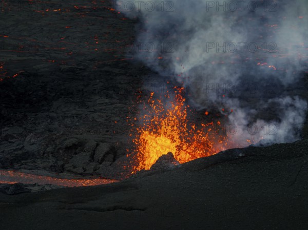 Lava, volcanic eruption, volcano, ash cloud, aerial view, Sundhnúkur crater chain, July 2025, Reykjanes Peninsula, Iceland