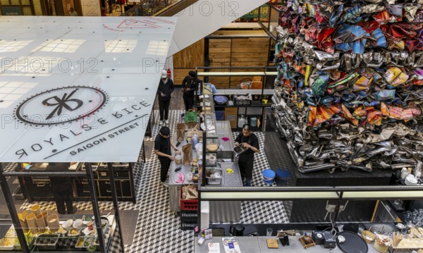 Interior design commercial property, partially vacant Shopping Quartier 205 in Friedrichstrasse and Mohrenstrasse, Berlin, Germany