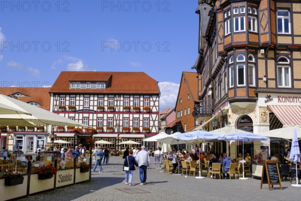 Half-timbered houses on the market square, Wernigerode, Harz, Saxony-Anhalt, Germany