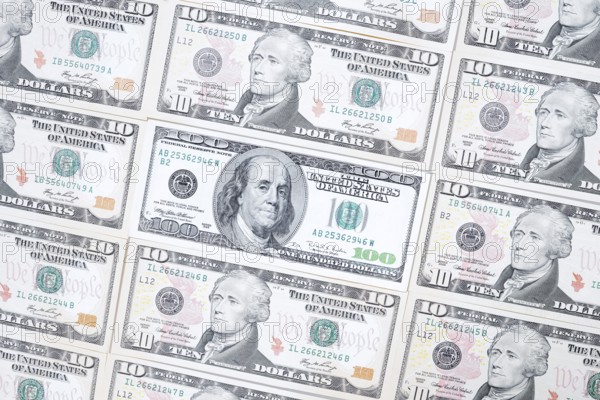 US dollar notes, 10 dollars, 100 dollars, banknotes