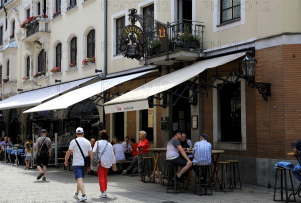 Uerige, the name of the Altbier brewed by Düsseldorfer Uerige Obergärige Hausbrauerei GmbH and the associated pub Zum Uerige in the historic centre of Düsseldorf, North Rhine-Westphalia, Germany