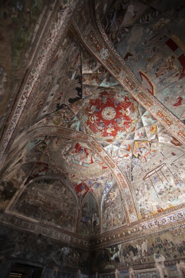 Paintings on the wall and ceiling in the Garh Palace or Rajput Palace, Bundi, Rajasthan, India