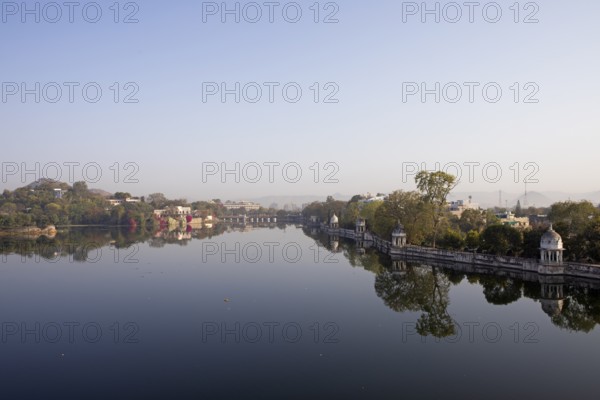 Swaroop Sagar Lake in the morning light, Udaipur, Rajasthan, India