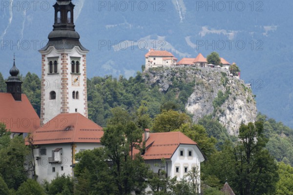 Lake Bled in north-west Slovenia with the famous island church of the Assumption of the Virgin Mary, Bled, Upper Carniola region (Gorenjska), Slovenia