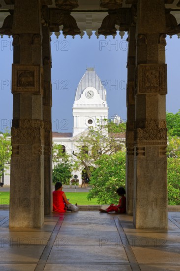 Independence Memorial Hall in Cinnamon Gardens, Colonnade, Colombo, Sri Lanka