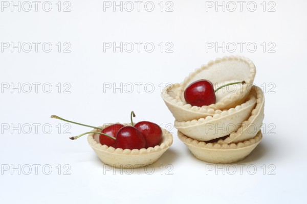 Tartelette, pre-made tartlet base with cherries, sweet cherry