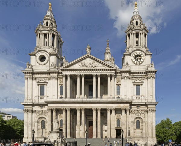 West frontage St Paul's cathedral church, City of London, London, England, UK architect Christopher Wren