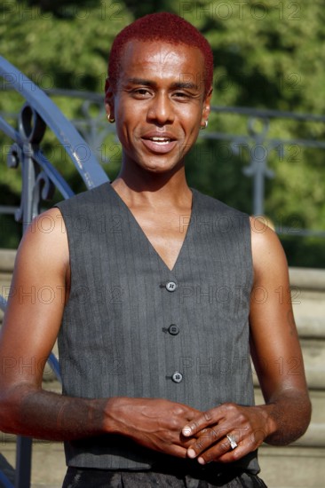 Tarik Tesfu arriving for Charles Gounod's Roméo et Juliette after William Shakespeare at the Staatsoper für Alle on Bebelplatz in Berlin on 21 June 2025