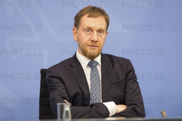 Michael Kretschmer (CDU, Minister-President of the Free State of Saxony) during a press conference after the consultation between Federal Chancellor Friedrich Merz and the heads of government of the federal states in the Federal Chancellery, Berlin, 18 June 2025