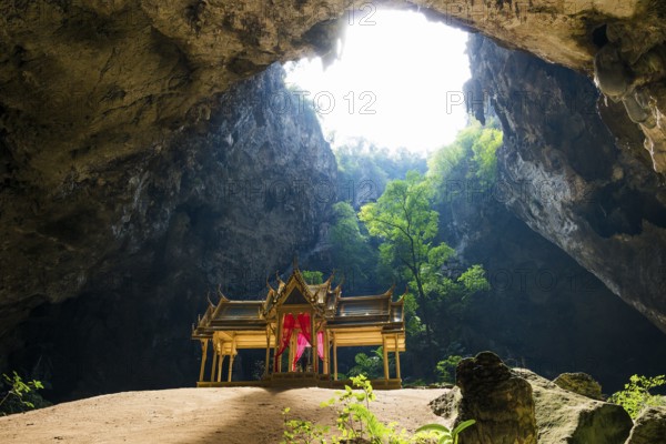 Temple in a stalactite cave, Phraya Nakhon Cave, Khao Sam Roi Yot National Park, Hua Hin, Prachuap Khiri Khan, Thailand