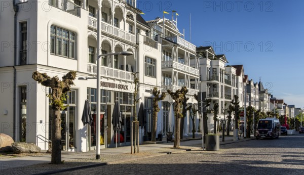 Old and new spa architecture on the main road to the beach promenade, Sellin, Rügen, Mecklenburg-Vorpommern, Germany