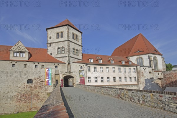 Moritzburg castle built in 1484 and entrance via bridge to the art museum, archway, Halle an der Saale, Saxony-Anhalt, Germany