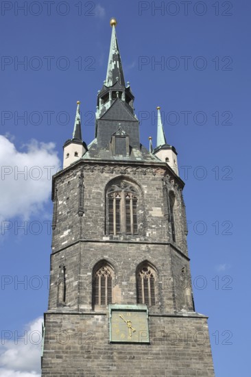 Spire, Red Tower, clock, free-standing, landmark, market square, Halle an der Saale, Saxony-Anhalt, Germany