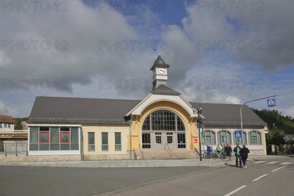 Railway station with tourist office and pedestrians, Bad Kösen, Saale, Naumburg, Saxony-Anhalt, Germany