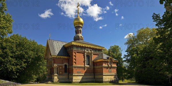 Russian Orthodox Church of All Saints, also known as the Russian Chapel, spa garden, Bad Homburg vor der Höhe, Hesse, Germany