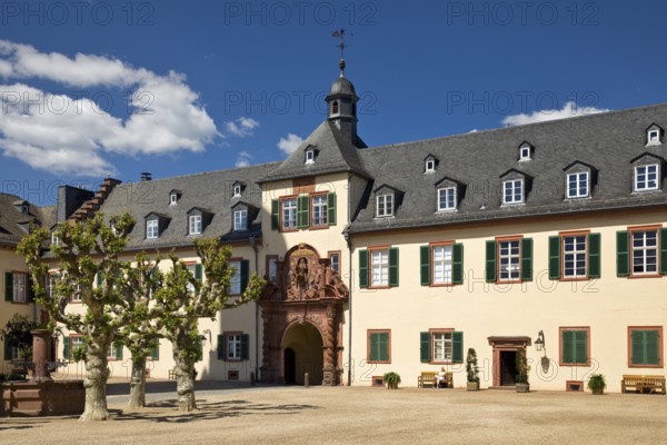 Inner courtyard, Bad Homburg vor der Höhe Castle, Hesse, Germany