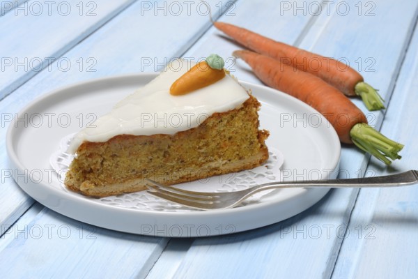 Carrot cake and carrots on a plate, carrot cake, carrot cake