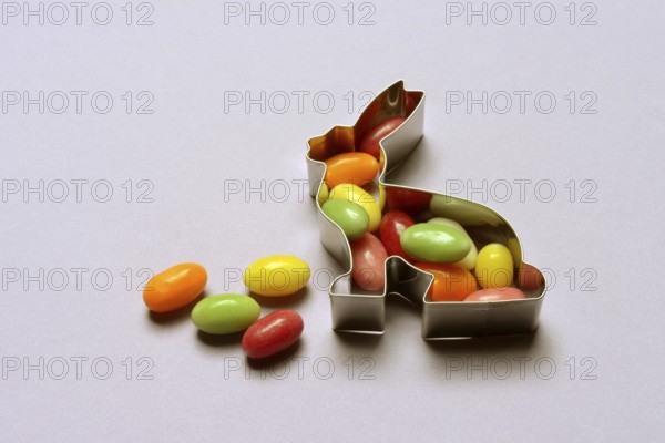 Bunny baking tin and sugar Easter eggs, cookie cutter