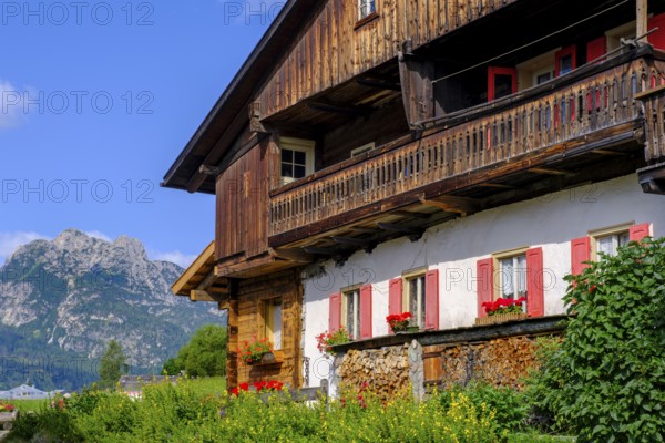 Old farmhouses in the hamlet of Kratten, Sappada, Plodn, Carnic Alps, Julian Friuli, Italy