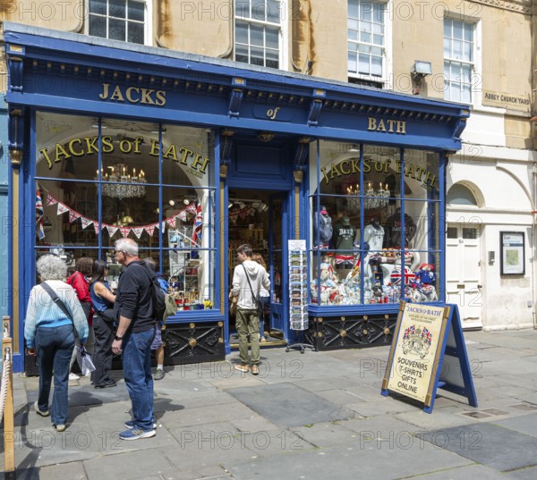 Jacks of Bath tourist souvenir shop, Abbey Church Yard, city of Bath, north east Somerset, England, UK