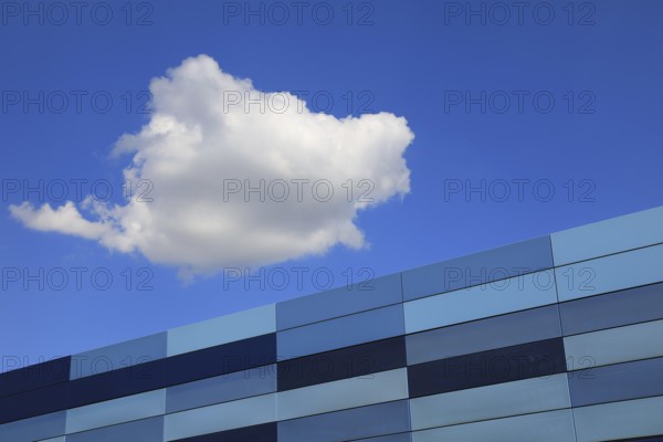 Architecture, detail building of the public utilities in Kulmbach, architecture firm H2M-Architekten designed and built, white cloud, Upper Franconia, Bavaria, Germany, (photographed from public ground)