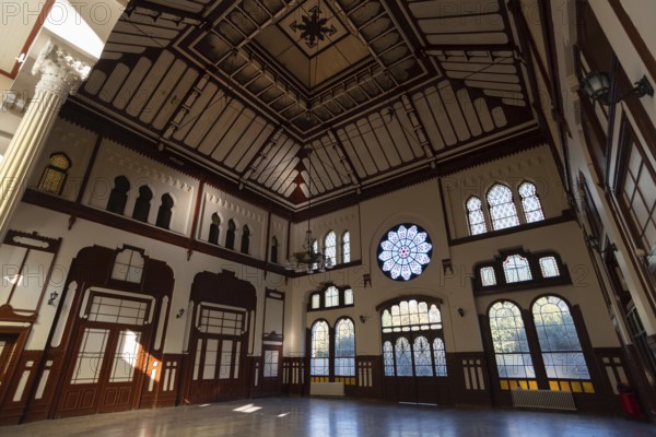 Istanbul, Turkey 10th November 2022 Beautiful architectural design inside a waiting room at Sirkeci train station, once the terminus of the Orient Express, Istanbul, Turkey