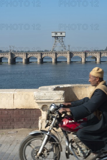 Qanater, Nile Delta. Egypt. December 18th 2022 The El Qanater Barrage, on the River Nile at the Delta Barrages, the Nile River divides into the Damietta and Western Rosetta branches