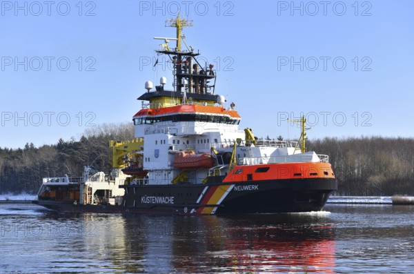 Icebreaker, coast guard, ship, NEUWERK in the Kiel Canal, NOK, Kiel Canal, Kiel Canal, Schleswig-Holstein, Germany
