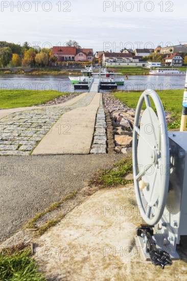 Elbe ferry between Diesbar-Seußlitz and Niederlommatzsch, Diesbar-Seußlitz ferry terminal, Saxony, Germany