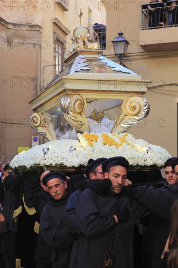 Sicily, old town of Trapani, Good Friday mystery procession La Processione dei Misteri, men, Massari carry the mysteries from the Chiesa del Purgatorio church