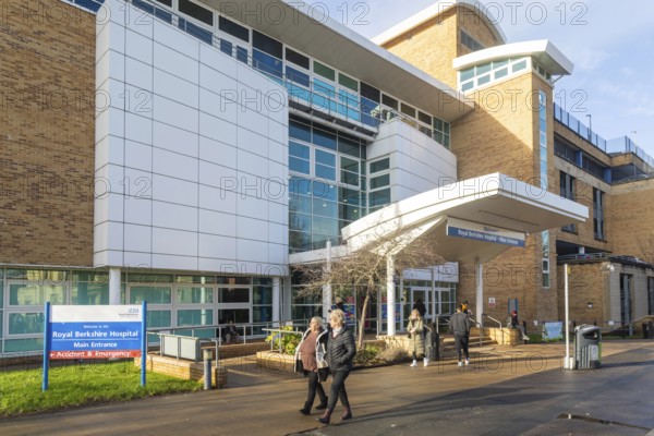 Main entrance of Royal Berkshire hospital building, Reading, Berkshire, England, UK