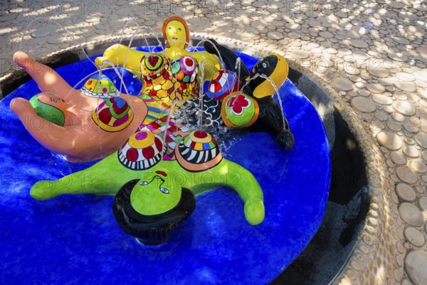 Colourful fountain, Giardino dei Tarocchi, Tarot Garden, by Niki de Saint Phalle, near Capalbio, Grosseto Province, Tuscany, Italy
