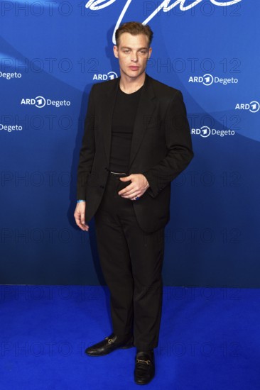 David Schütter, BLUE HOUR, Photo Call, Hotel Telegraph Office, Berlin, 13.02.2026