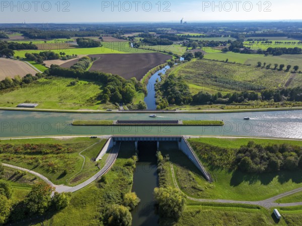 Kanalbrücke Lippe Neue Fahrt, Dortmund-Ems Canal, Restored Lippe, Olfen, Ruhr area, North Rhine-Westphalia, Germany