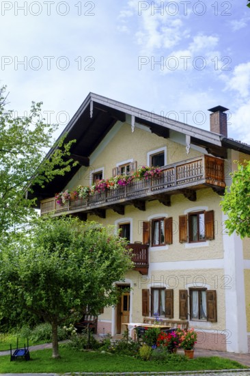 Hof, Bauernhaus, Höhenberg bei Aschau, am Bärnsee, Chiemgau, Upper Bavaria, Bavaria, Germany