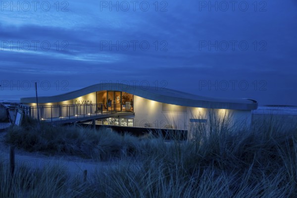 The restaurant, beach club, café, beach bar, beach club OAXACA in Domburg, Walcheren peninsula, province of Zeeland